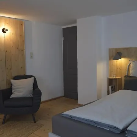 Herberge. 46 Appartement