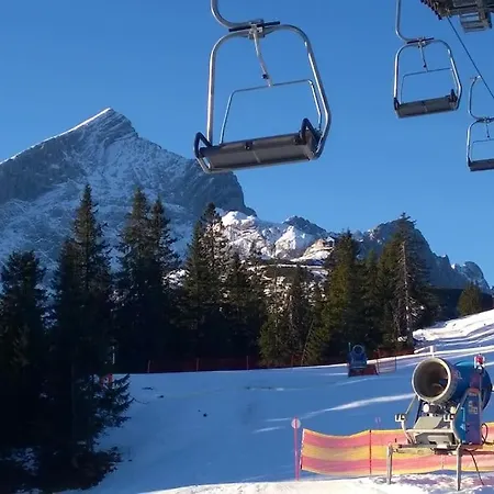 Herberge. 46 Апартаменти *